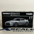 Tomica Premium 1/64 #17 Nissan GTR