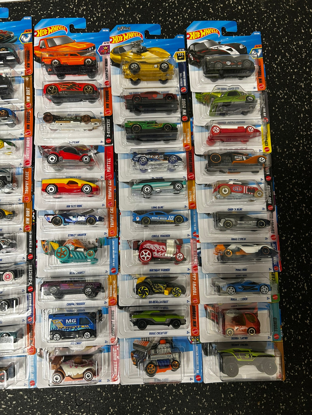 #27 Hot Wheels x72 CARS 1:64 CLEARANCE JOBLOT BUNDLE *NO DUPLICATES*