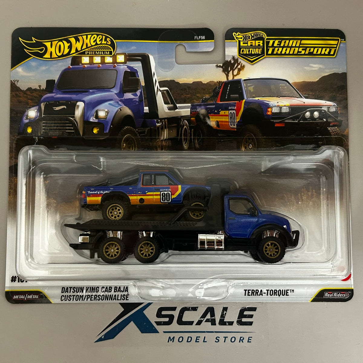 Premium Hot Wheels Team Transport 1/64 Datsun King Cab Terra Torque