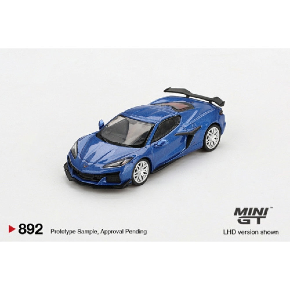 Mini GT 1/64 #892 Chevrolet Corvette Z06