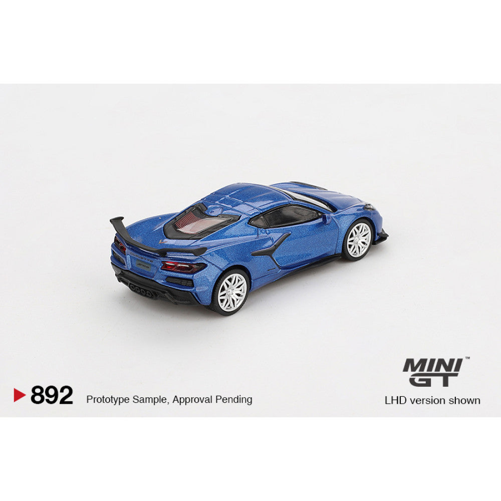 Mini GT 1/64 #892 Chevrolet Corvette Z06