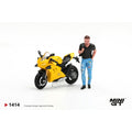 (PRE-ORDER) Mini GT 1/64 #1414 Ducati Panigale V4 Giallo With Figure