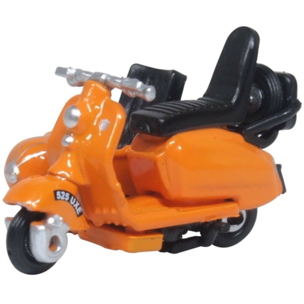 Oxford Diecast 1/76 Scooter & Sidecar