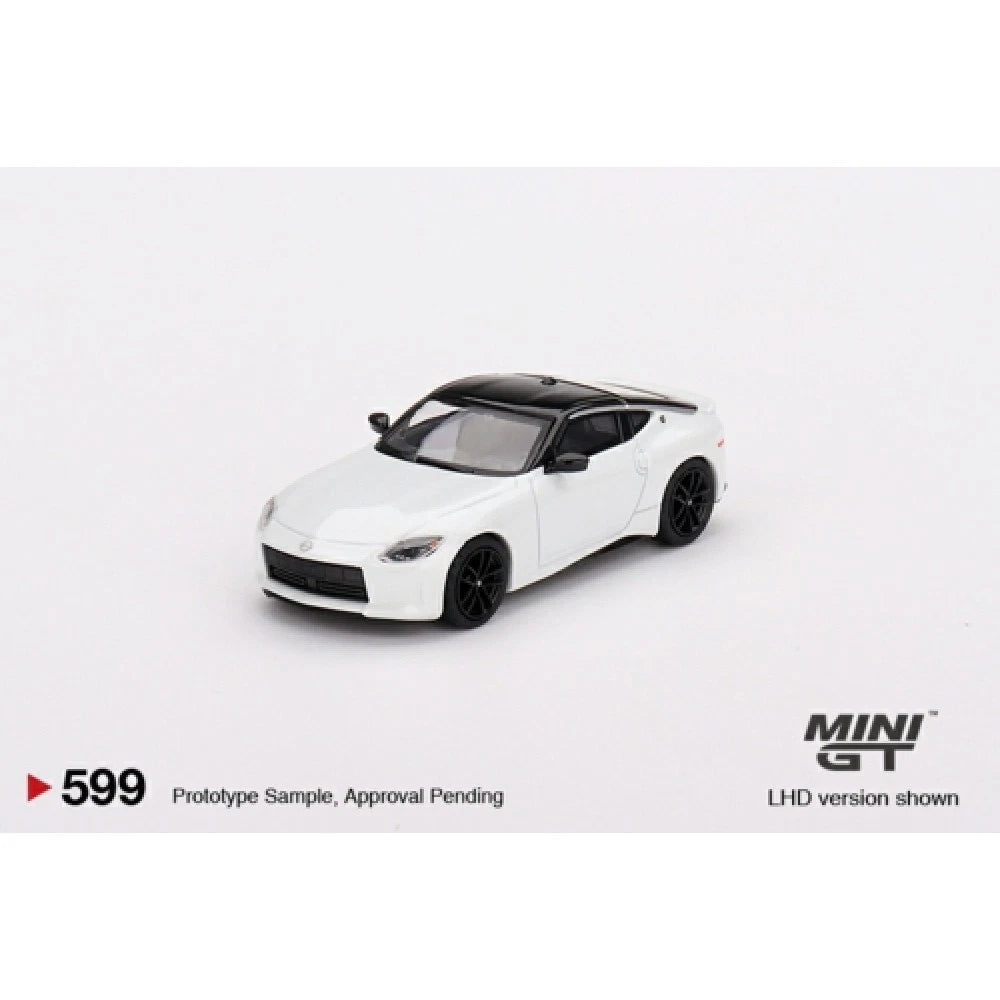 Mini GT 1/64 #599 Nissan Z Fairlady White