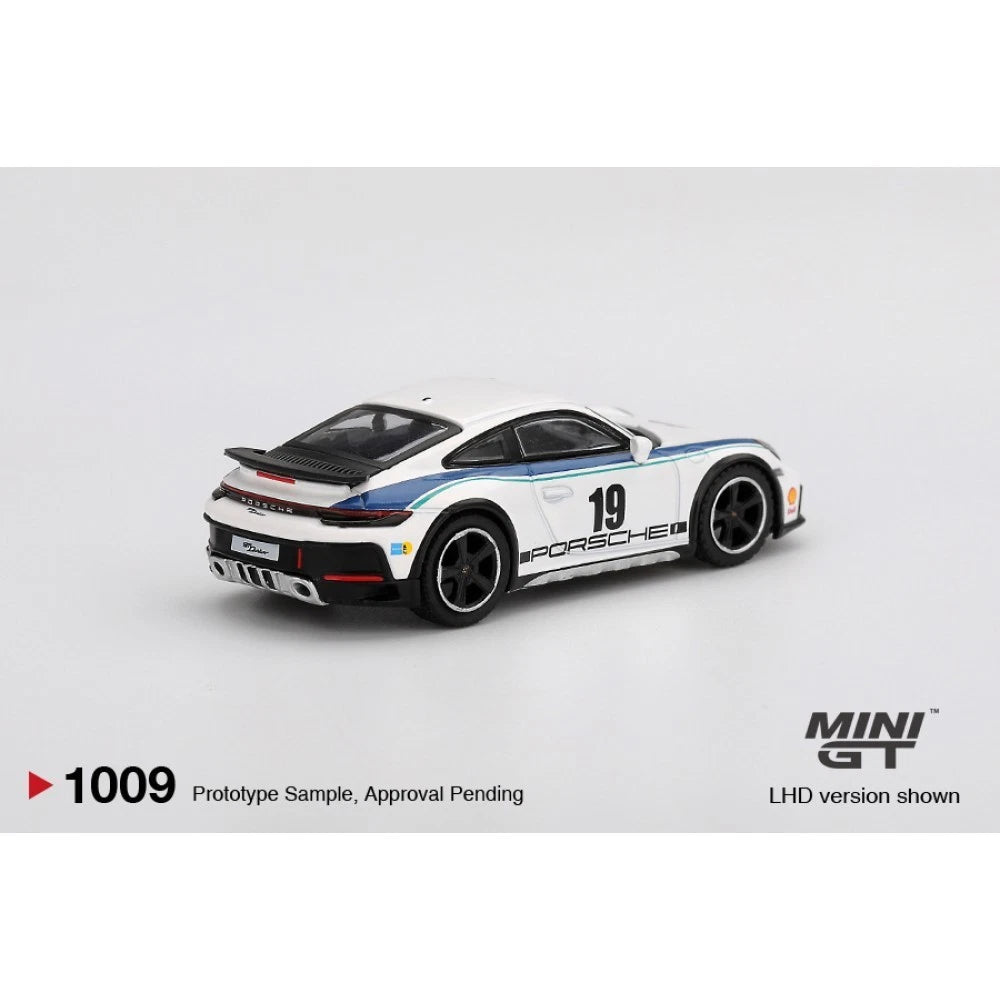 Mini GT 1/64 #1009 Porsche 911 Rally 1974