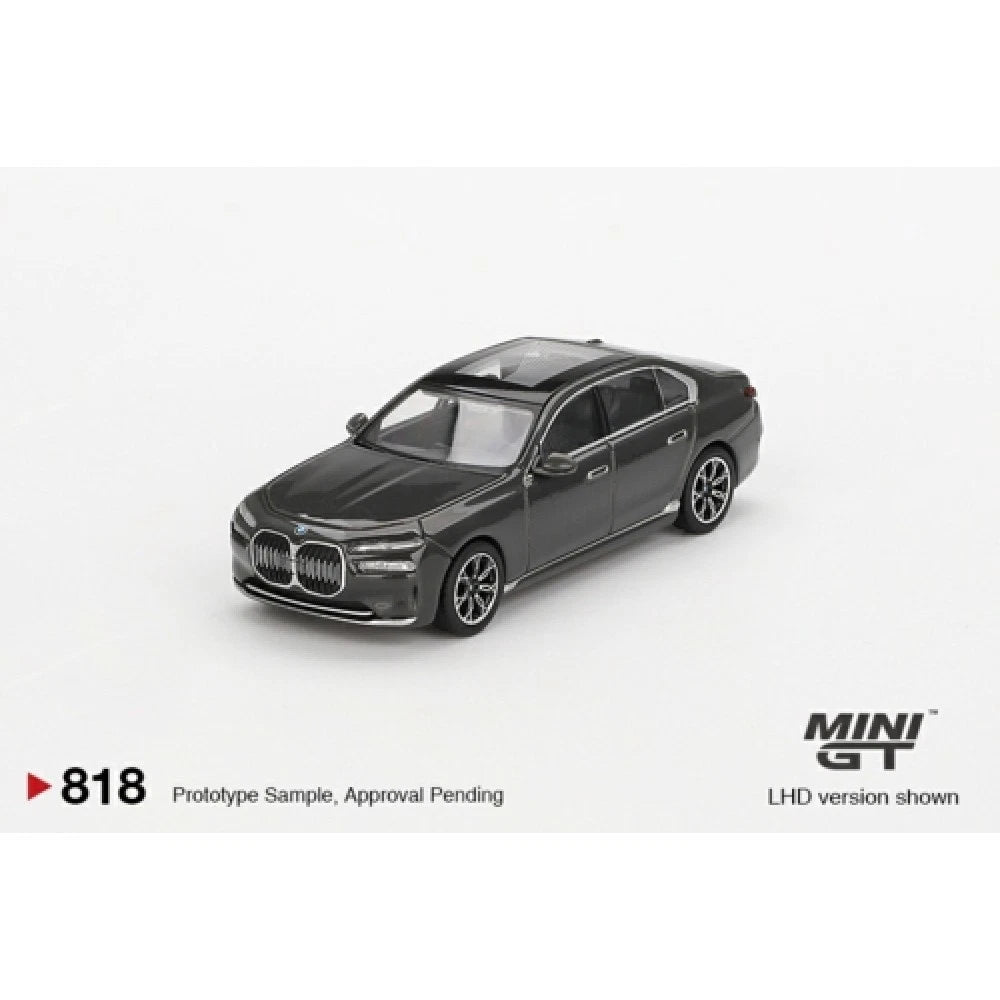 Mini GT 1/64 #818 BMW i7 xDrive60 Grey