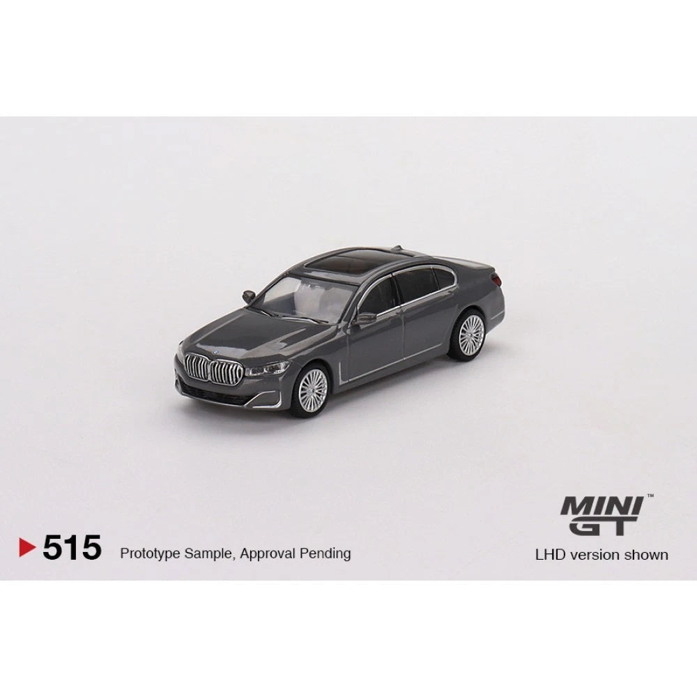 Mini GT 1/64 #515 BMW 750Li xDrive Grey