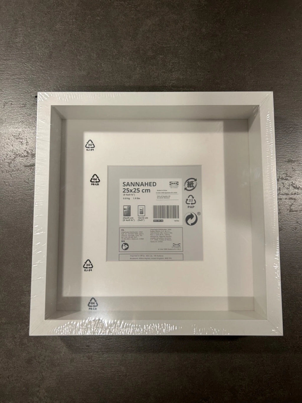 1/64 DIECAST IKEA Picture Frame Insert 18 Car Display Stand Collectible Sannahed