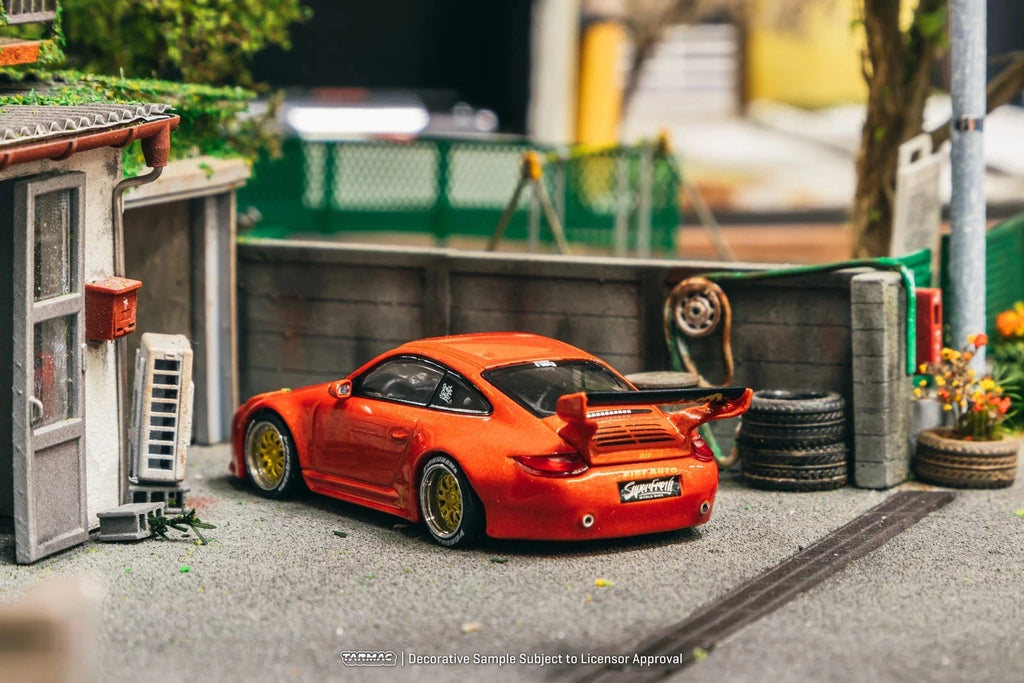 Tarmac Works 1/64 Porsche 997 Old and New
